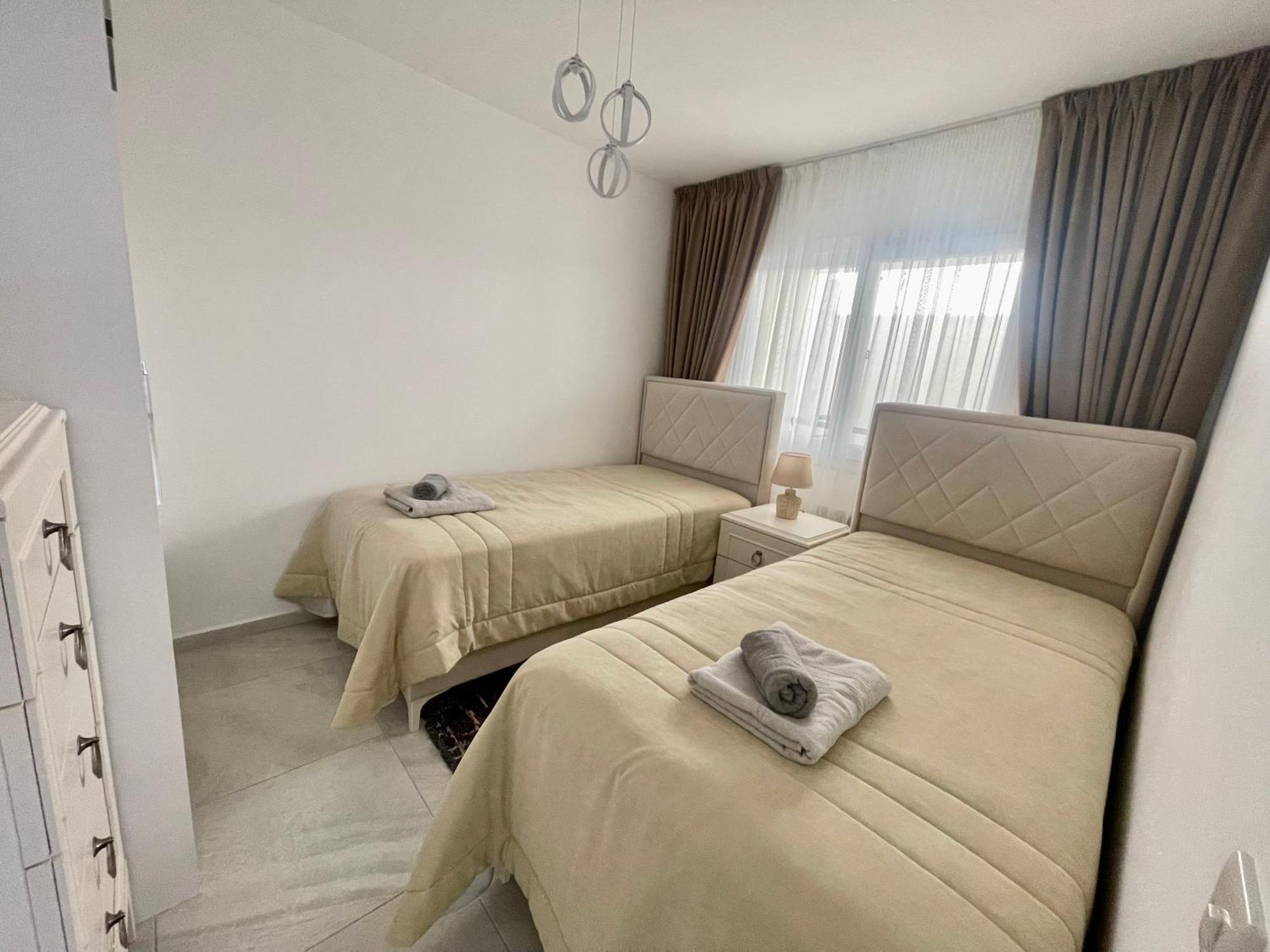 Relaxing Penthouse Suites By The Sea Vokolidha Bagian luar foto